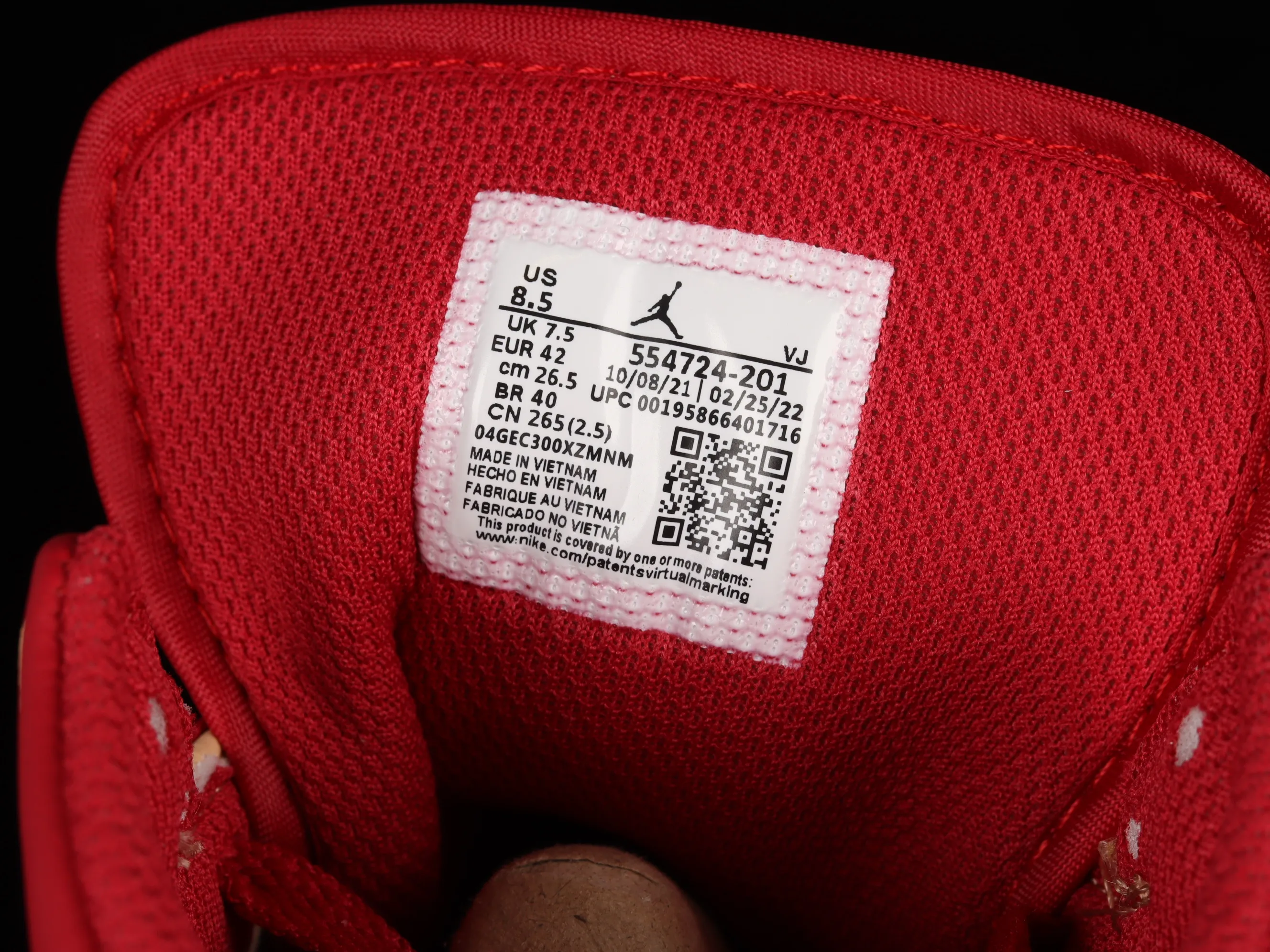 All Categories Air Jordan Jordan Series Basketball Shoes Air Jordan 1 Mid Air Jordan 1 Mid "Beige Red" AJ1 Joe 1 Curry Yellow Zhongbang Basketball Shoes 554724-201